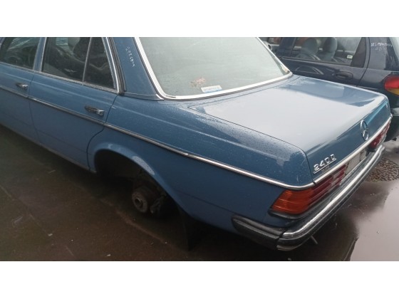 Mercedes W123 diesel 1983 para peças